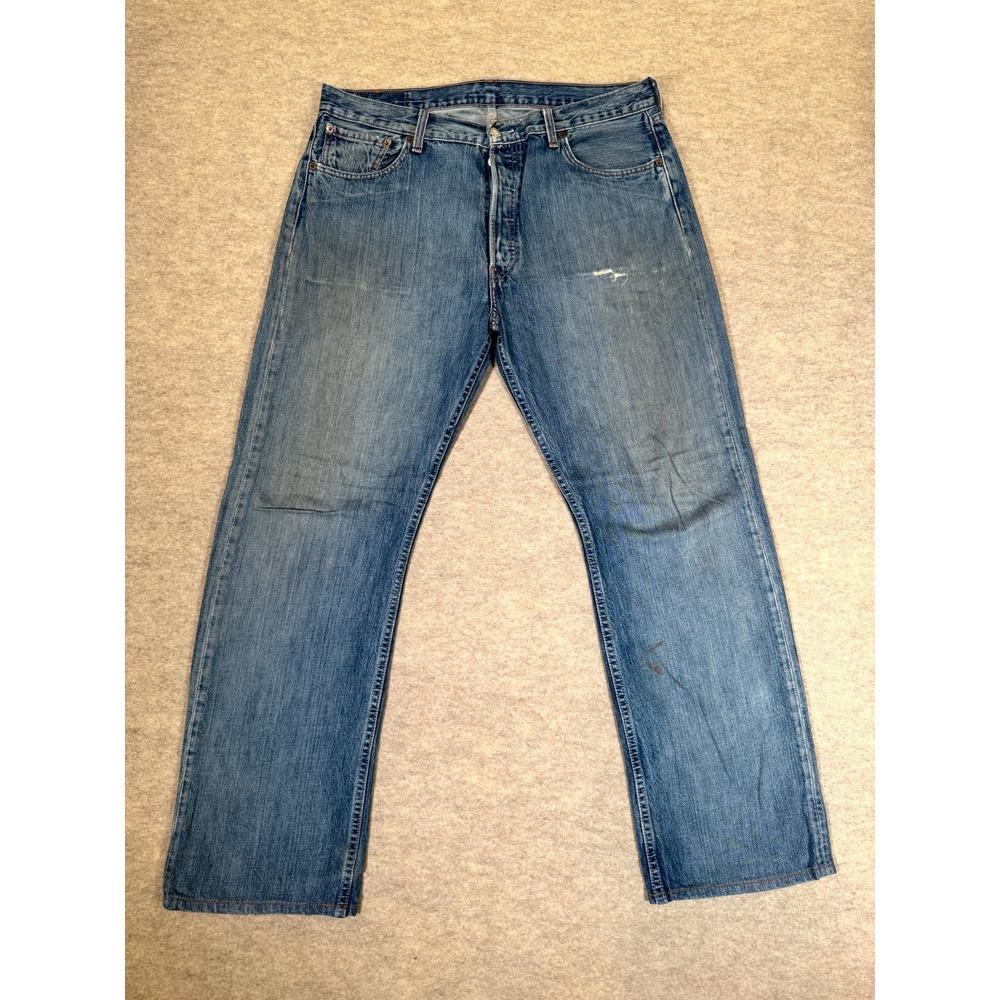Levis 501 Straight Fit Jeans Mens 36x32 Blue Denim Cotton Mid Rise Distressed